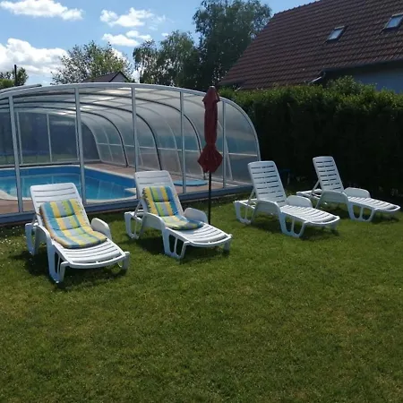 Schoenes Mit Grossen Pool 250 M Vom Balaton * Balatonmariafurdo