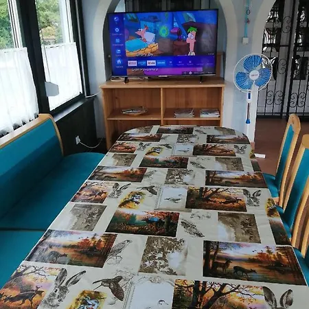 Schoenes Mit Grossen Pool 250 M Vom Balaton * Balatonmáriafürdő