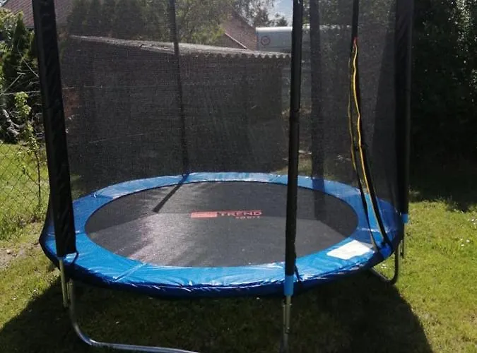 Schoenes Mit Grossen Pool 250 M Vom Balaton *